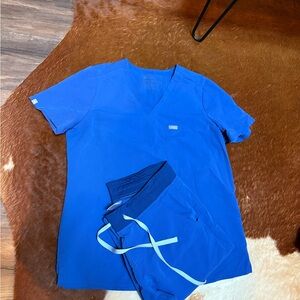 Denim Blue Figs Scrub Set